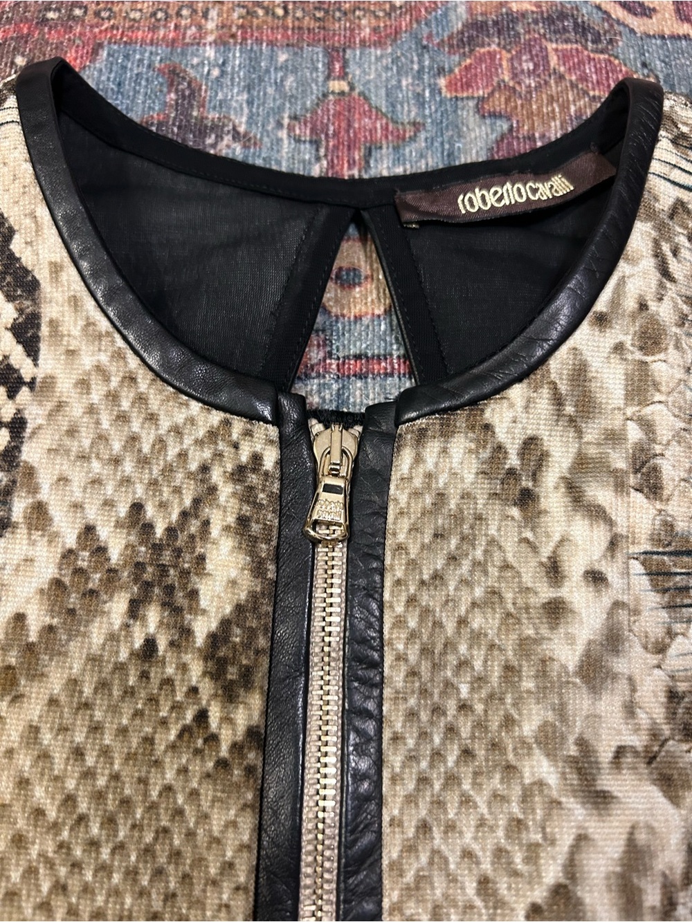 Roberto Cavalli Sleeveless Mini Dress in Blue & Gold Snake Print - Picture 4 of 8